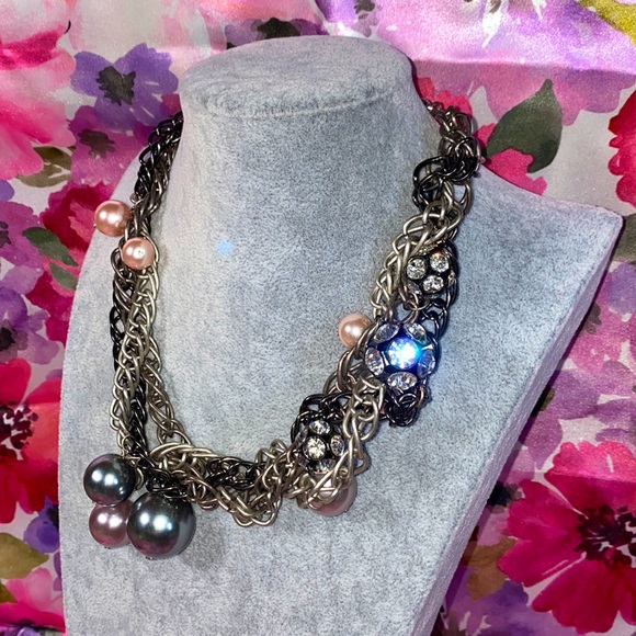 princess vera wang Jewelry - Vera Wang • Heavy Metal Pearl and Rhinestone Cluster Statement Necklace